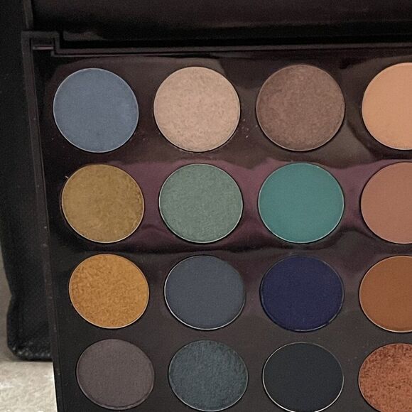 Morphe 35H Artistry Palette "Hot Spot" - 35 Highly Pigmented Shades, NEW - Picture 7 of 16